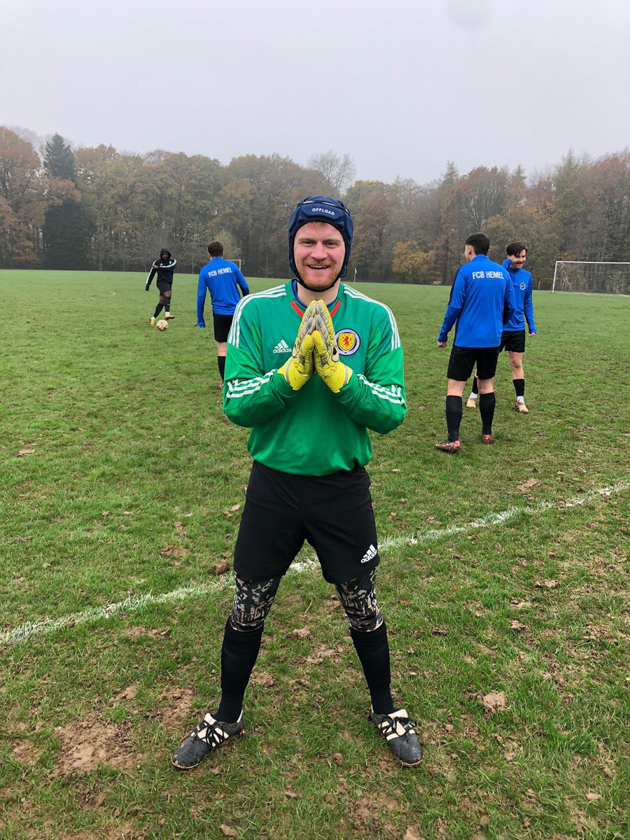 We’re playing football today in the Steve Norwood.

#PetrZebra