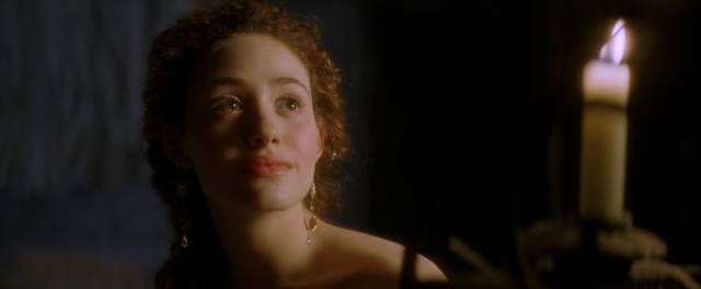 TheCinesthetic's tweet photo. Emmy Rossum in The Phantom Of The Opera (2004) https://t.co/2nR2AxfaA8