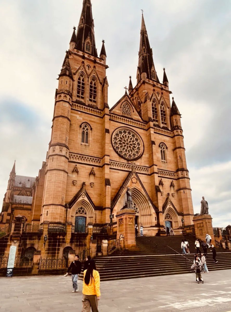 Shay44054158's tweet photo. St. Mary's Cathedral! Just listen to the melodious singing of the choir in the church https://t.co/jq9hjuLIAH