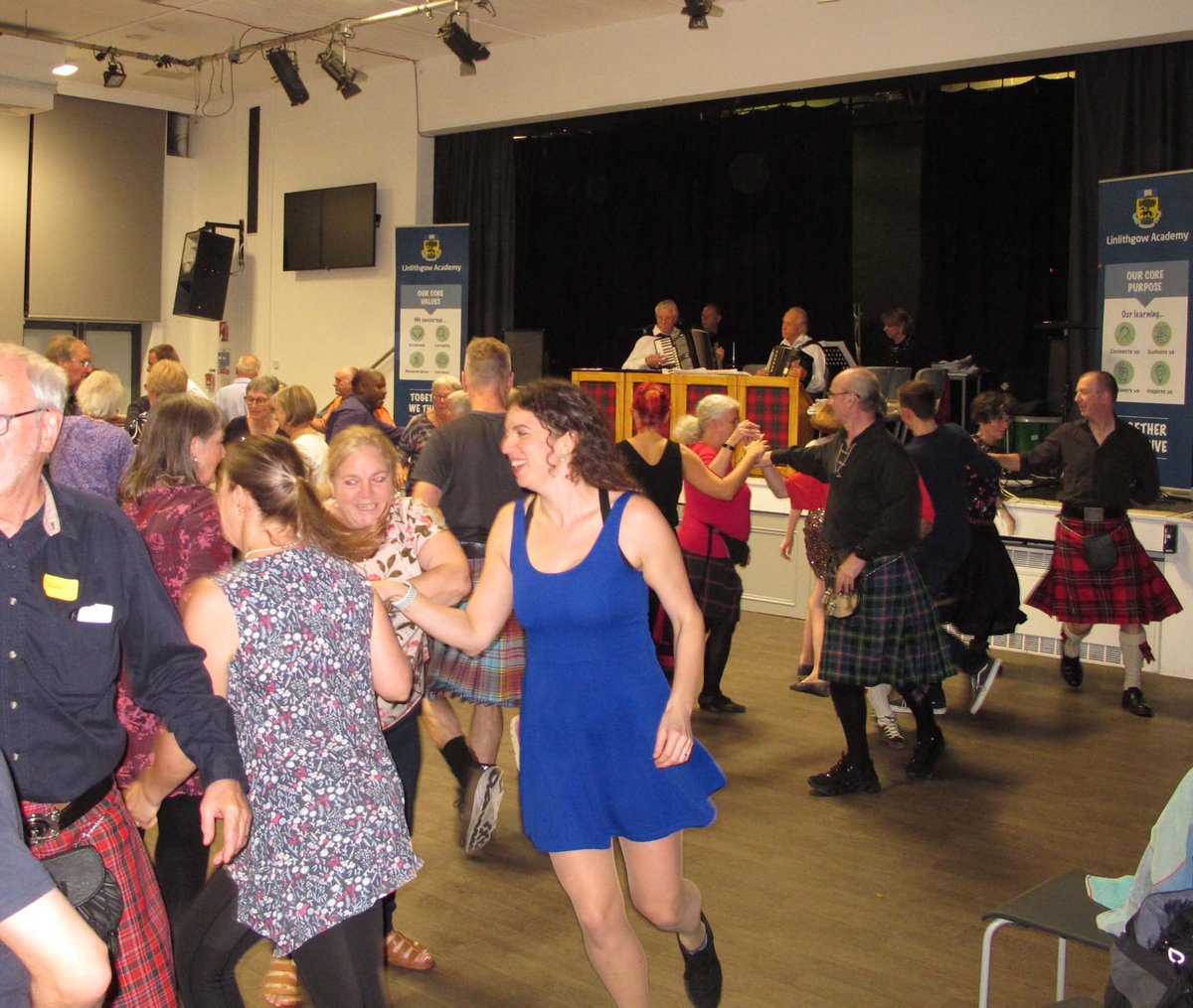 Linlithgow Scotch Hop tweet media