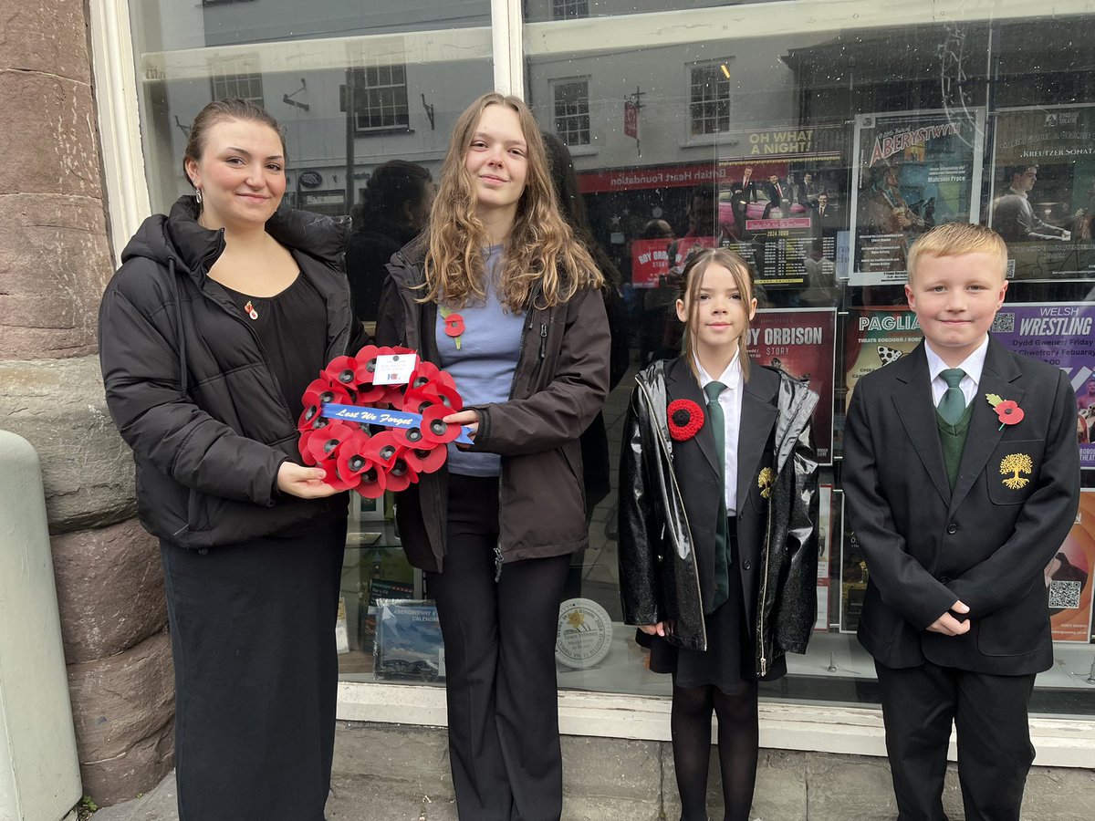 King Henry VIII 3-19 School tweet media