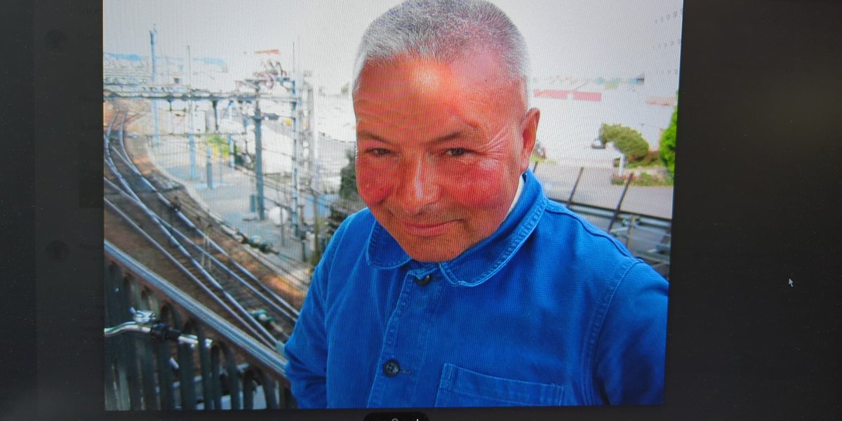 Franck Lagier (@francklagier) on Twitter photo Une photo de "L'homme en bleu", ici à #limoges, lors d'une interview que j'avais réalisée en 2006, pour <a href="/lepopulaire_fr/">Populaire du Centre</a>.
Selon <a href="/CoralieZarb/">Coralie Zarb</a>, l'enquête n'a pas, pour l'instant, permis de retrouver l'automobiliste responsable de sa mort. lepopulaire.fr/eyjeaux-87220/… Une photo de "L'homme en bleu", ici à #limoges, lors d'une interview que j'avais réalisée en 2006, pour <a href="/lepopulaire_fr/">Populaire du Centre</a>.
Selon <a href="/CoralieZarb/">Coralie Zarb</a>, l'enquête n'a pas, pour l'instant, permis de retrouver l'automobiliste responsable de sa mort. lepopulaire.fr/eyjeaux-87220/…