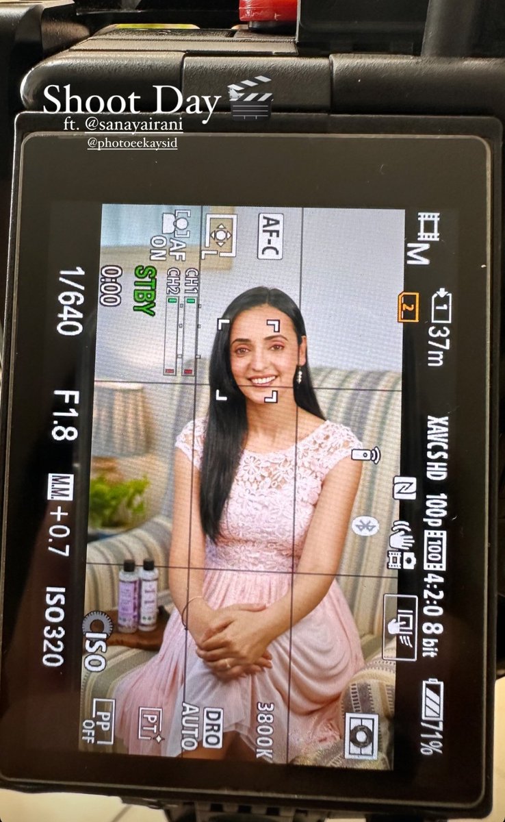 Sanaya Irani Daily tweet media