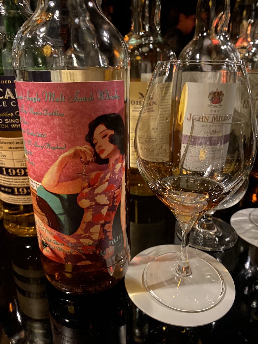 tokanishijima1's tweet photo. 久しぶりにお伺いしてます🥃
カダムはシャムロックさんの麦感goodでした👍
97ネヴィスは最初そうでも無いかなと思ったけど、1時間置いたらめちゃ旨になりました‼️
もう少し楽しませて頂きます
#barsimon https://t.co/HQqPcGUghj