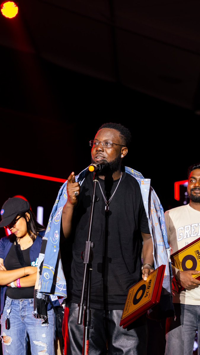 THIS IS KOJO MANUEL, THE FOUR-TIME WINNER OF THE BEST MC/HYPEMAN OF THE YEAR AWARD!! 
THANK YOU!!