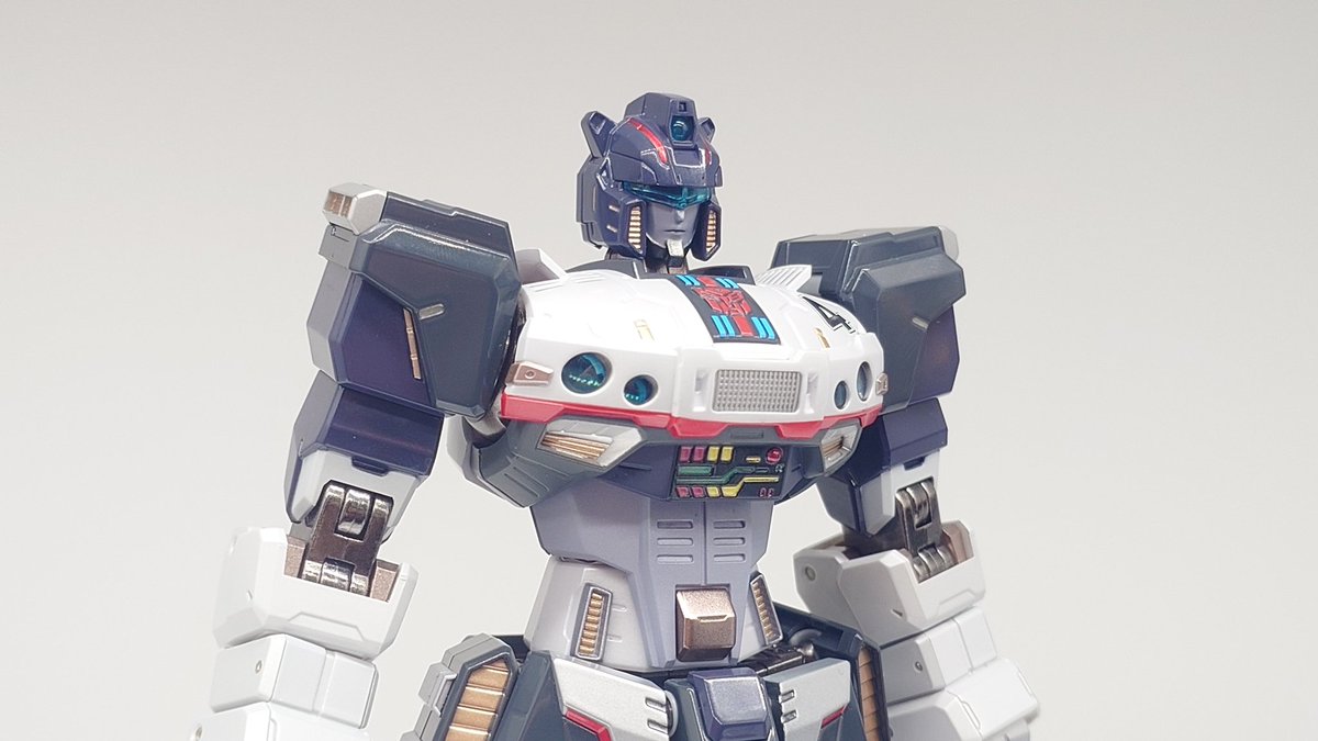 kurouwww_Hobby's tweet photo. 色んな形態ジャズ
シンプルイズベストを体現したスマートハンサム✨
#鉄機巧 #FLAMETOYS https://t.co/2xTdH3MjAZ