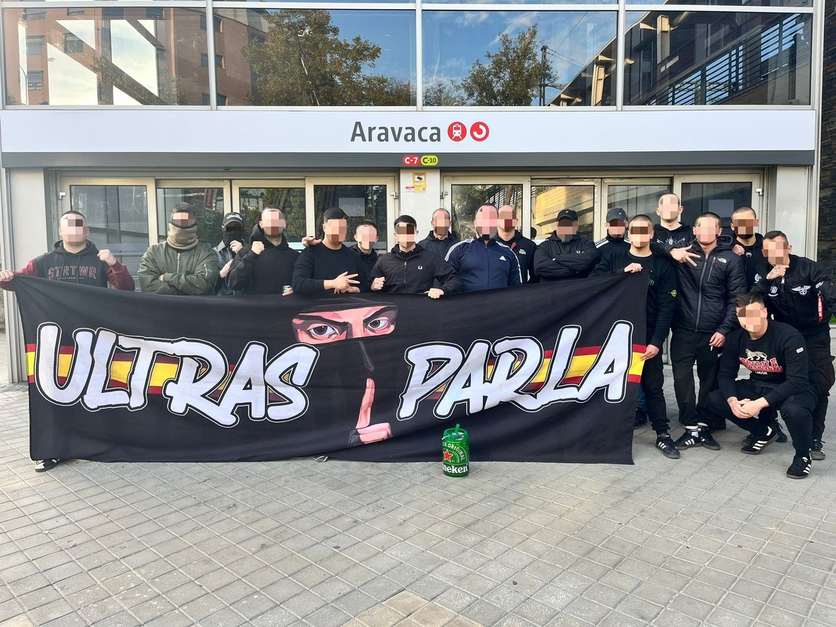 ULTRAS PARLA 1990 tweet media