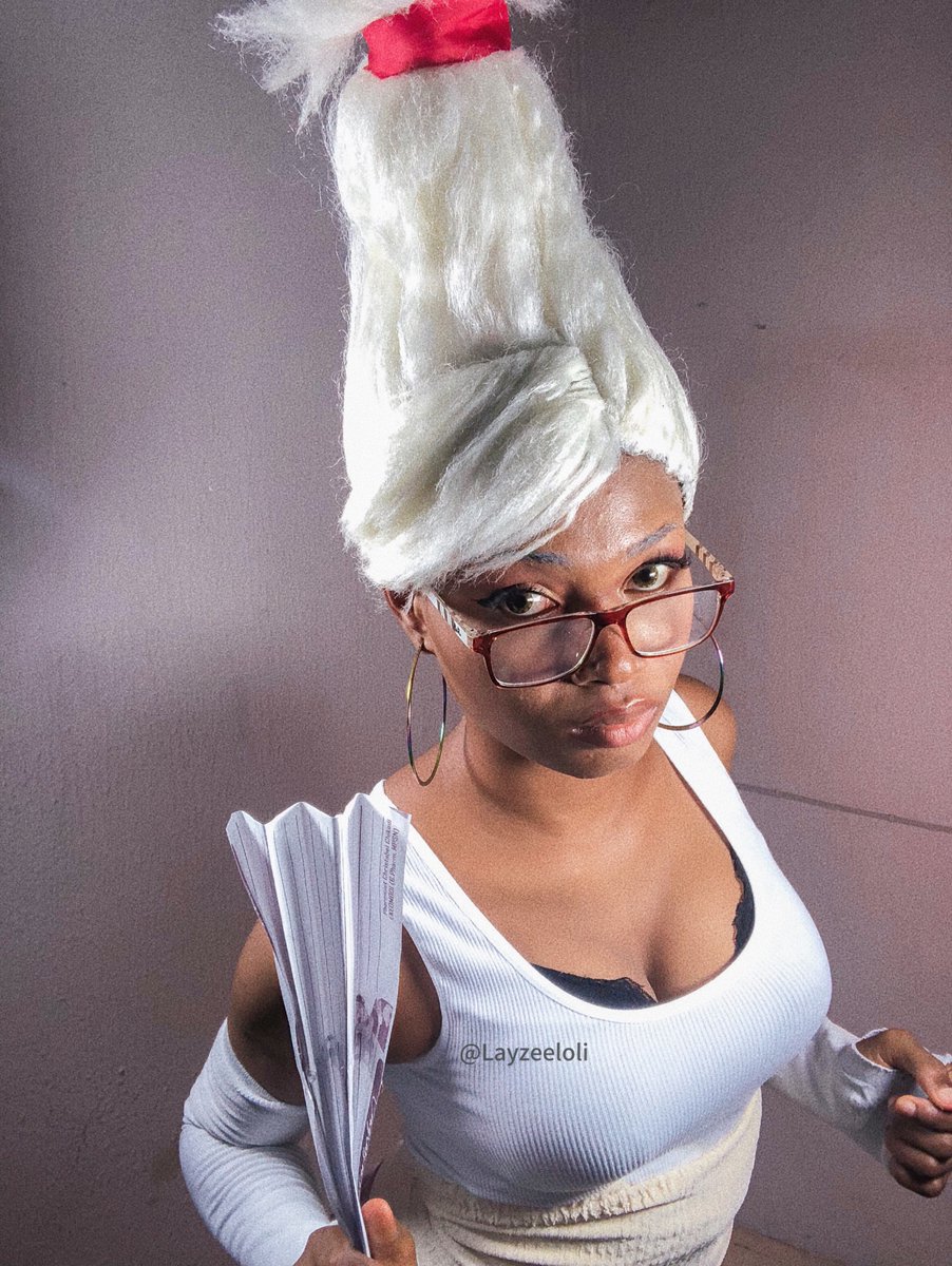 layzeelolita's tweet image. Granny seiko ayase cosplay from dandadan anime. 🇳🇬 👻 👽