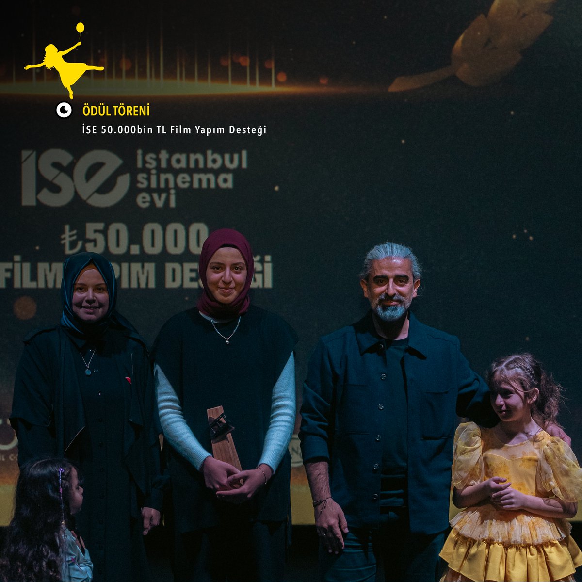 kisadanhissekff's tweet photo. Yapım desteği finalistlerinden Seher Alhoz "Sığınak" film projesi ile İstanbul Sinema Evi'nden Film Yapım desteği ödülü almaya hak kazandı. Seher Alhoz'u tebrik ederiz!👏

@tckulturturizm @SinemaGenelMd https://t.co/NzD1Uw4rna