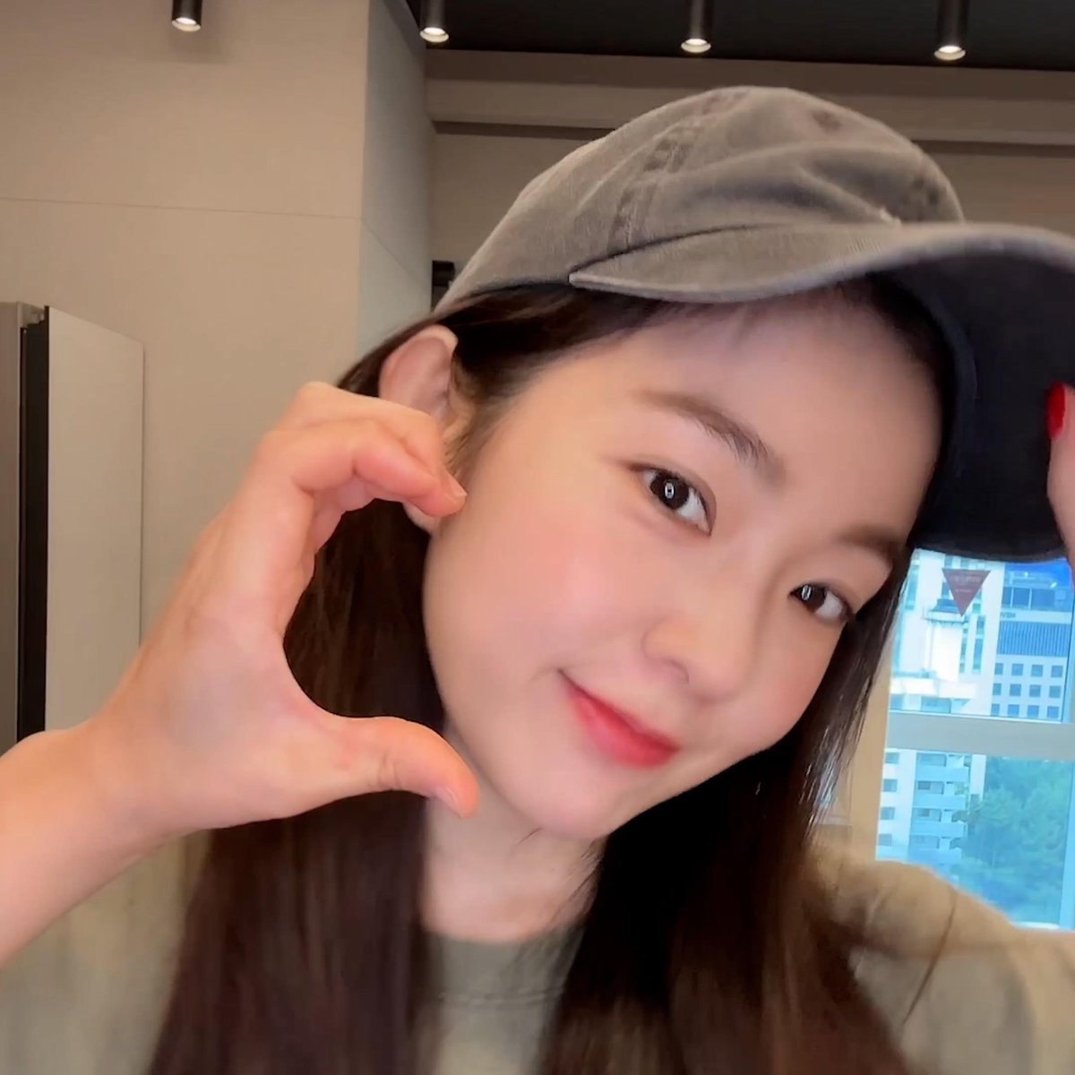 𑁍ܓ ྀིྀིྀིྀིྀི소중한 기억의 흔적, 아이린₊⊹❀ tweet media