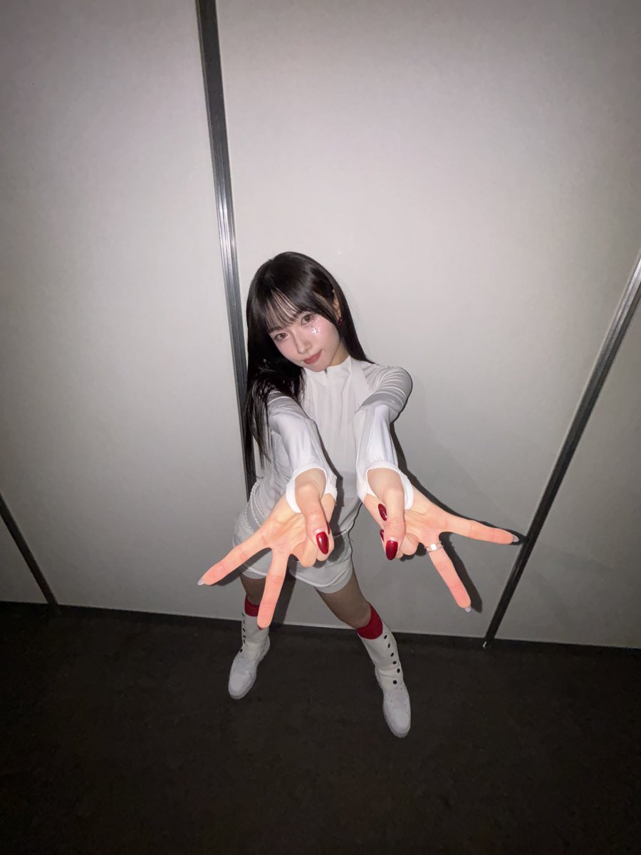 official_kep1er's tweet photo. おおきに大阪😚
Superpop japan 감사합니다🤍

#서영은 #YOUNGEUN 
#Kep1er #케플러 https://t.co/n0SyF875Fu