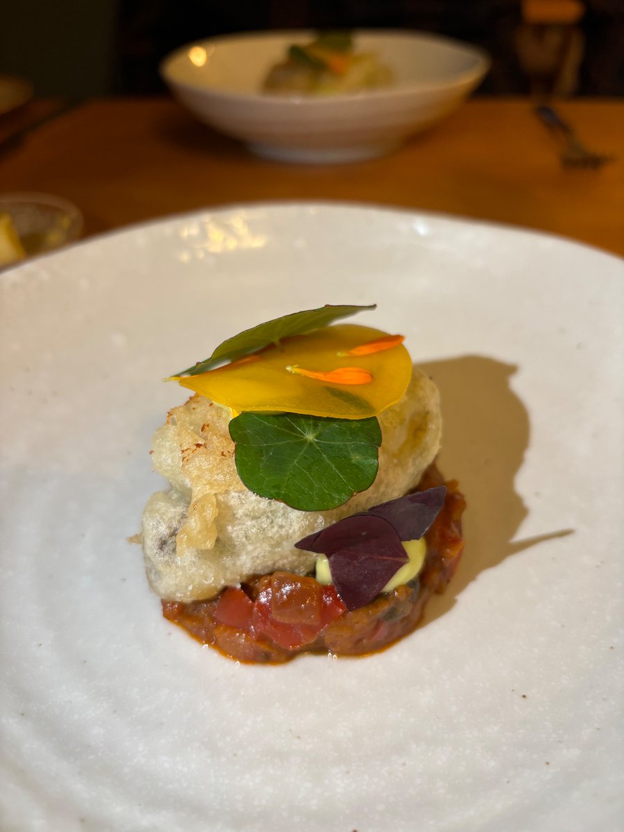 OX Magazine tweet media