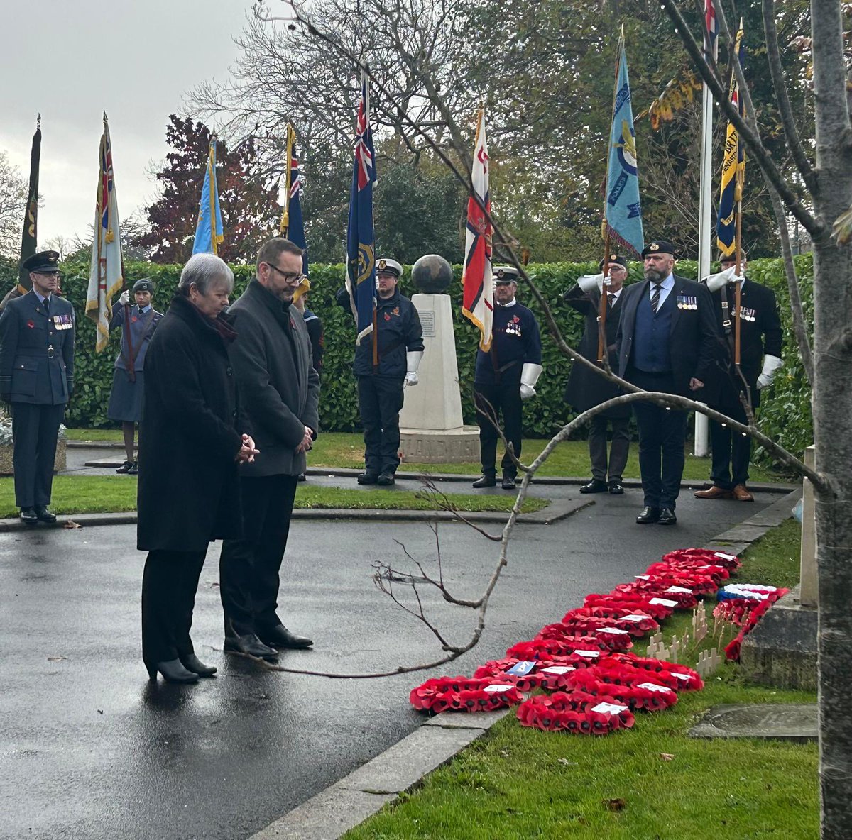 An honour to represent <a href="/commissionersw/">South Wales Police & Crime Commissioner</a> <a href="/swpolice/">South Wales Police</a> at Penarth remembrance parade <a href="/VOGCouncil/">Vale Council 🏴󠁧󠁢󠁷󠁬󠁳󠁿🇺🇦</a> <a href="/PenarthCouncil/">Penarth Town Council</a> #LestWeForget