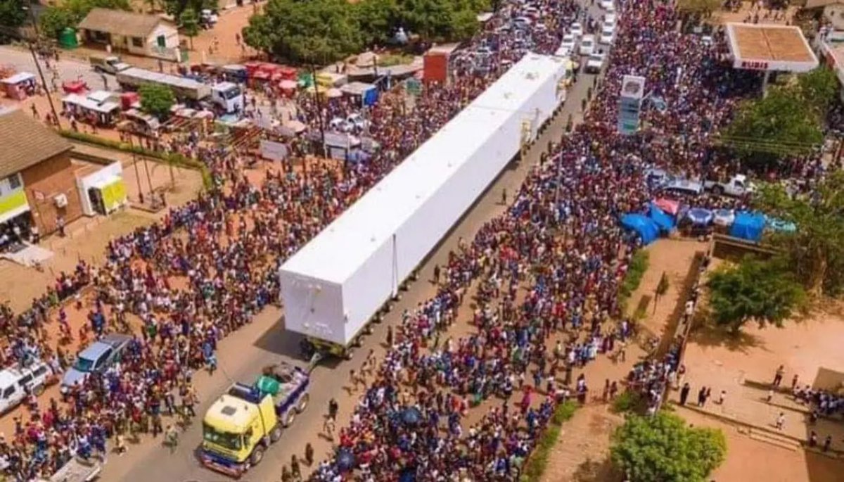 Using a Bemba proverb to explain why a nation is captivated by this event. 

Apafwile Nsofu, nelyashi lyapa nsofu.
When an elephant dies, the stories are about the elephant.

When an elephant dies, its massive carcass becomes the focus of the village, shared by all. This suggests