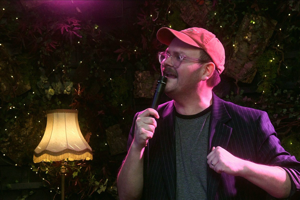 Breaking Glass Magazine tweet media