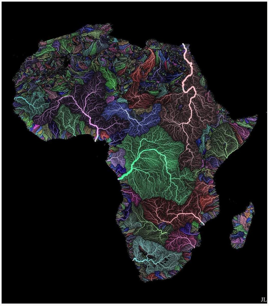 AfricaFirsts's tweet image. 4. A breathtaking visualization of Africa’s rivers