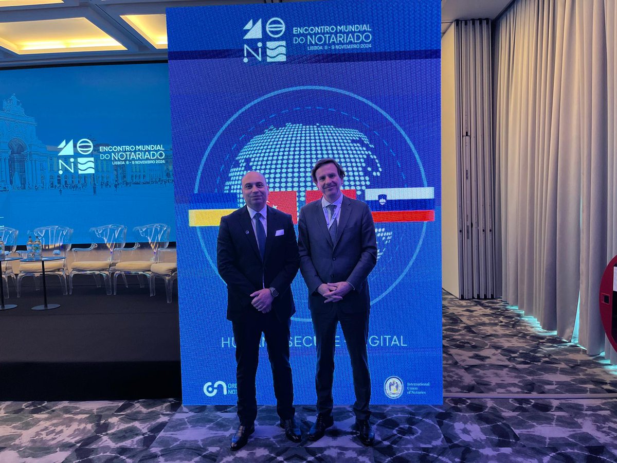 Bertrand Savouré, <a href="/President_CSN/">Bertrand Savouré</a> était à Lisbonne pour participer aux rencontres mondiales de l’<a href="/uinl_org/">UINL</a>, présidée par Me <a href="/LionelGalliez/">Lionel Galliez</a>. Évolution majeure, les notariats participants ont approuvé une grande partie des textes qui pourraient constituer le futur Code