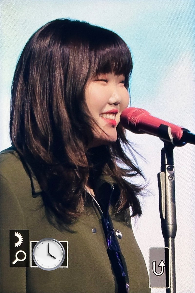 akmu407's tweet photo. 241110 스카이페스티벌
#AKMU #악뮤 #이수현 https://t.co/7R5hdSpf62