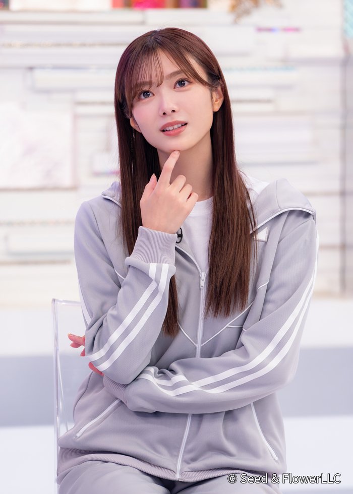 このあと深夜 1:20から独占配信📢 🌸#そこ曲がったら櫻坂