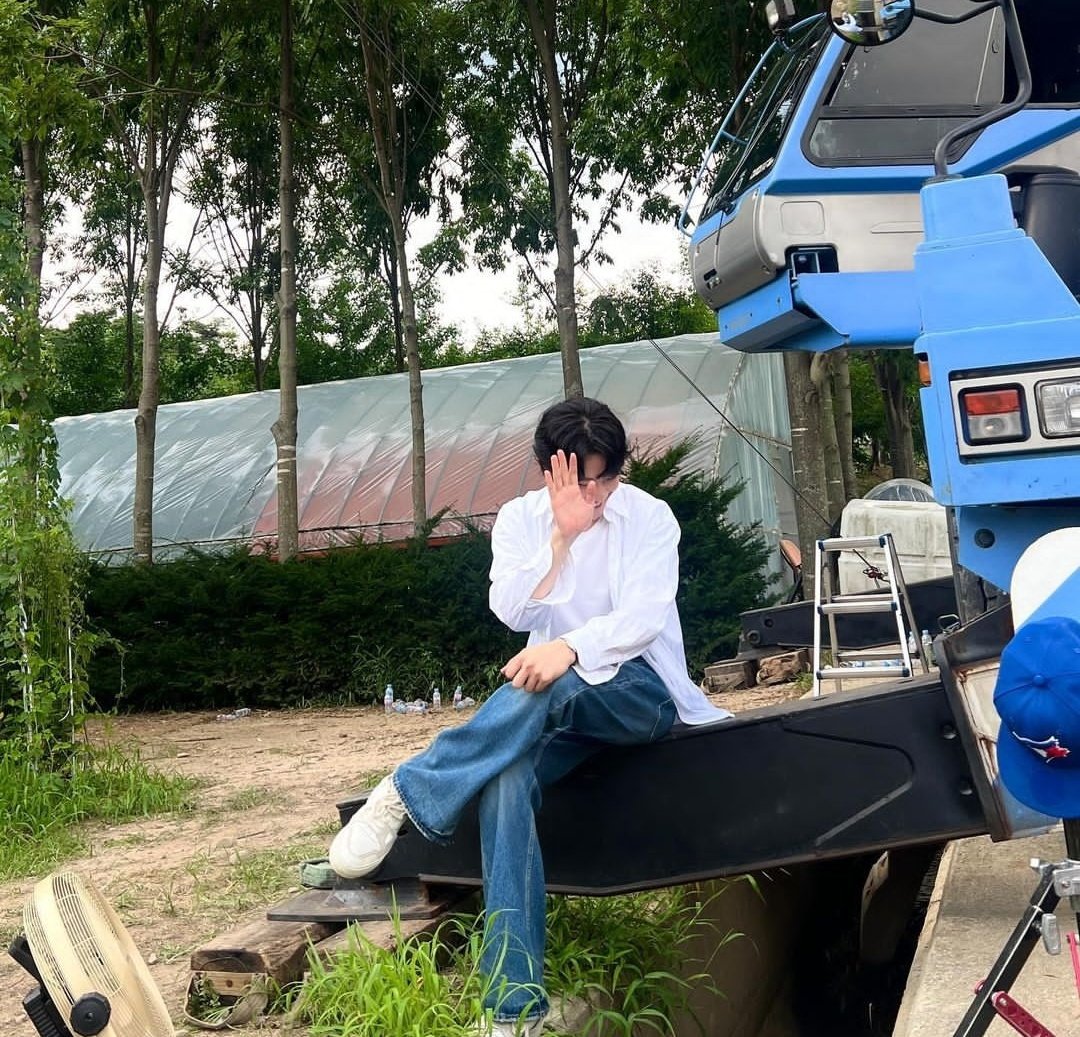 𝙲𝙷𝙰 tweet media