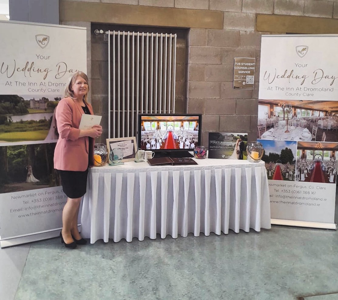 Drop by our stand at the Brides of Munster Wedding Extravaganza event taking place today from 12-5pm <a href="/TUS_ie/">Technological University of the Shannon</a> (LIT).
Discuss hosting your dream wedding reception <a href="/InnatDromoland/">The Inn at Dromoland</a> with our award winning Wedding Co-Ordinator Pauline! 💖