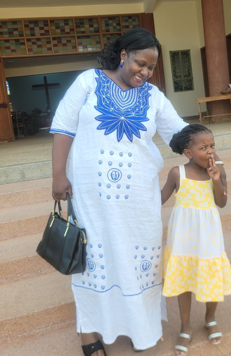 We had a wonderful sermon in church today.  Be thankful for all God has done in your life. Joshua 4: 23