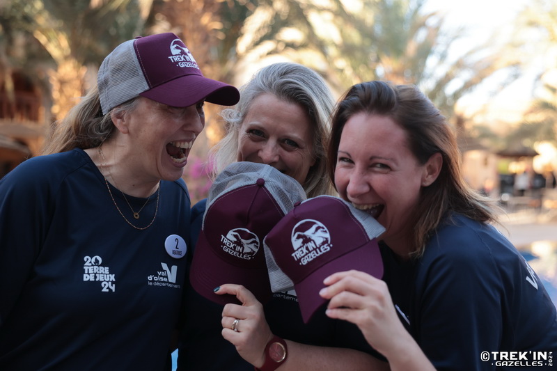L’excitation est au rendez-vous à Erfoud où toutes les #Gazelles sont présentes ce dimanche matin pour les vérifications administratives et médicales. Une matinée très studieuse avant de découvrir le bivouac cet après-midi. #TrekinGazelles2024 #GazellesenMarche #JoinTheGazelles