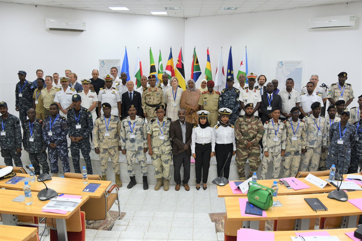 UEaDjibouti's tweet image. Lancement de l&apos;Exercice Régional du Doraleh au @CRFM2023 entre de Formation Maritime à Djibouti! Cette formation renforce la #SécuritéMaritime régionale à travers un engagement collectif. 
Discours 👉eeas.europa.eu/delegations/dj…