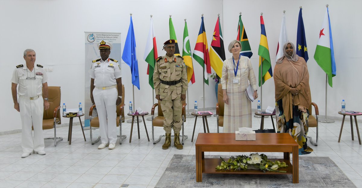 UEaDjibouti's tweet image. Lancement de l&apos;Exercice Régional du Doraleh au @CRFM2023 entre de Formation Maritime à Djibouti! Cette formation renforce la #SécuritéMaritime régionale à travers un engagement collectif. 
Discours 👉eeas.europa.eu/delegations/dj…