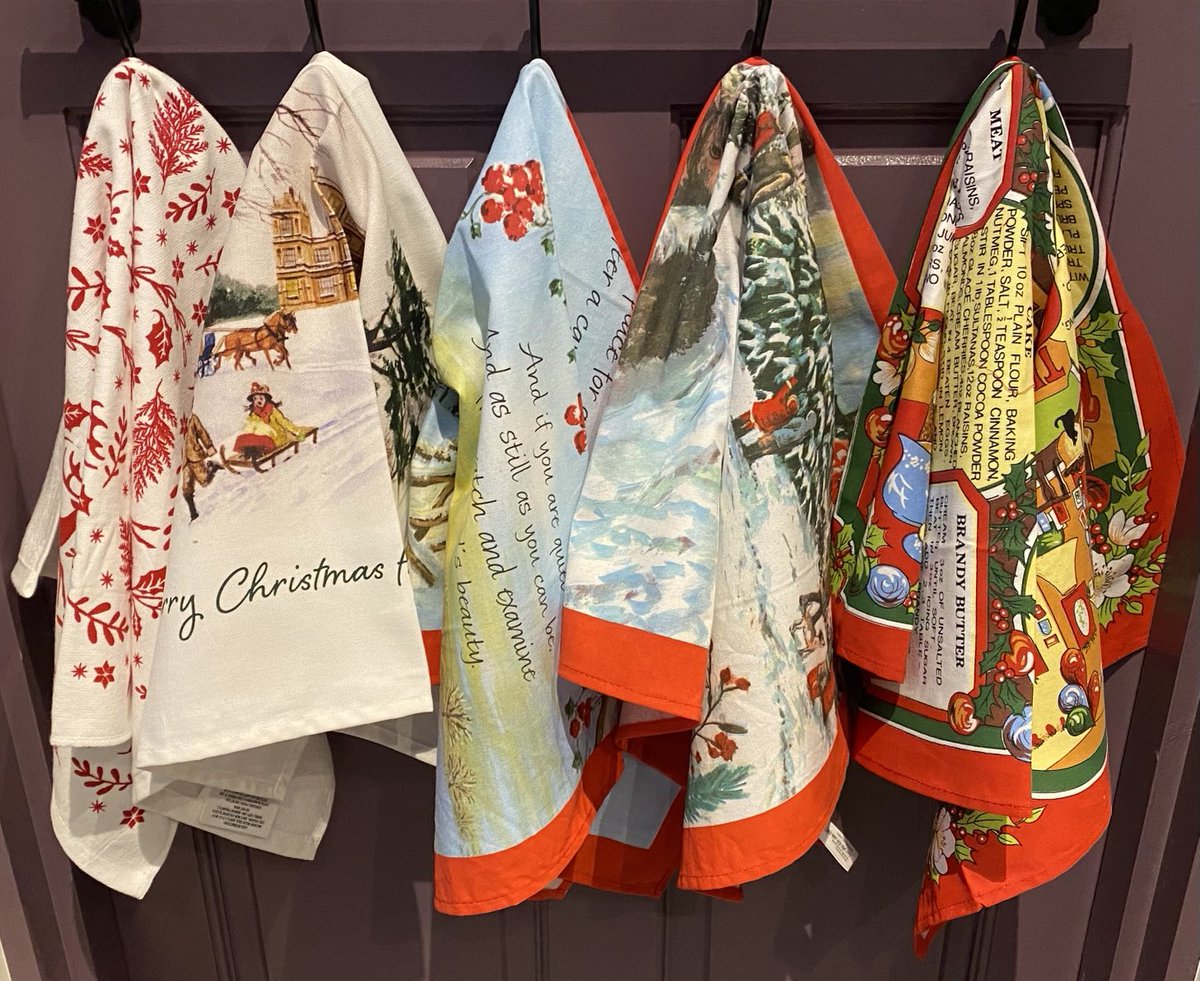 Countdown to Christmas. The Christmas tea towels are out. How else will I use them all? #GuinnessWorldRecord