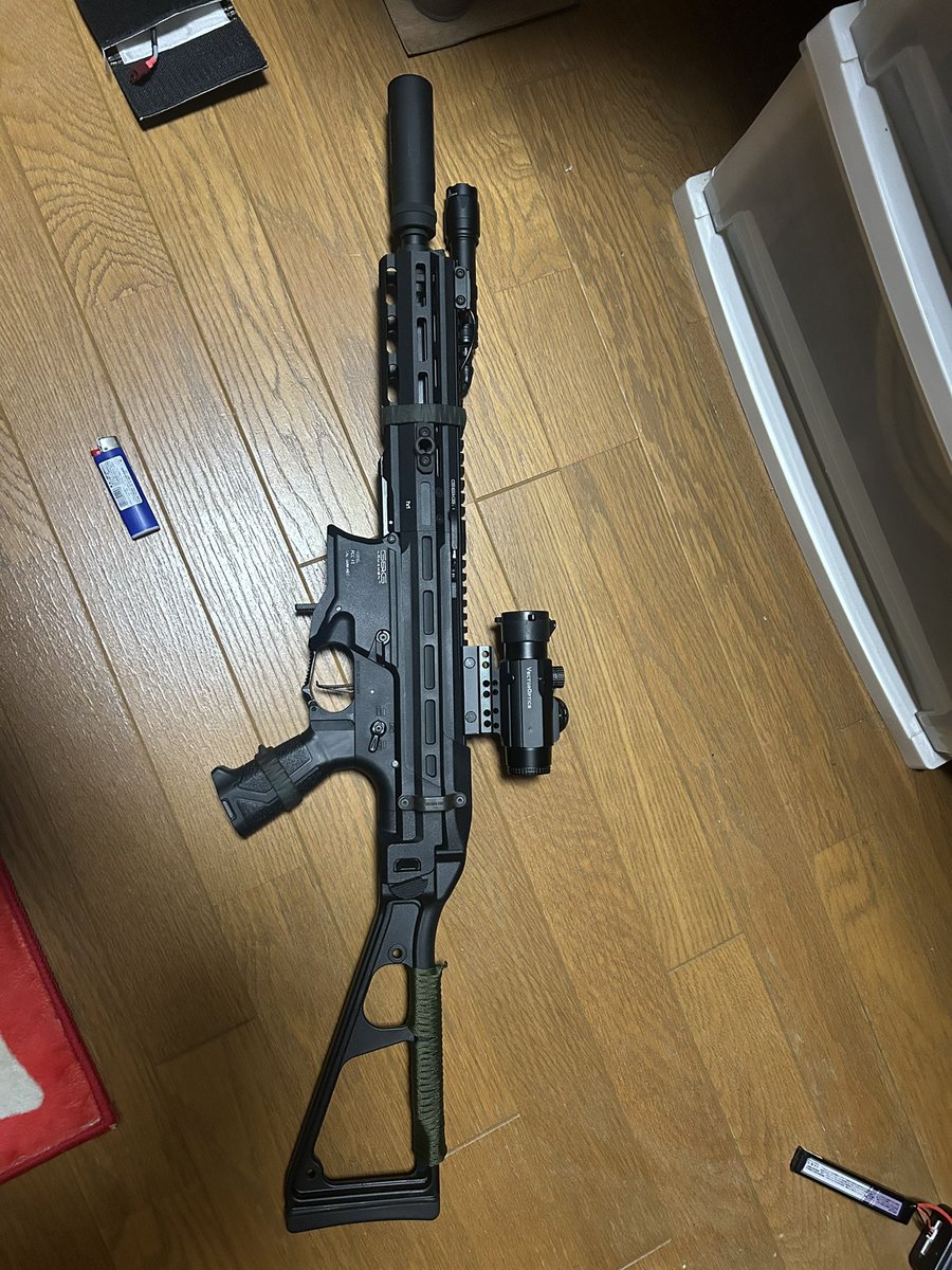 Gtrr8282's tweet photo. パラコード巻いてみた
#PCC45 #HK416 https://t.co/8igTwOI5RZ