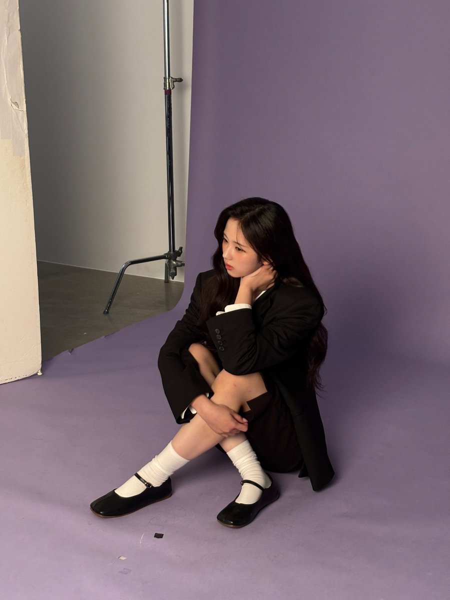 Atualização de Lee Jiwoo no Twitter/X do tripleS

"🤍🍀"

#이지우 #tripleS #Leejiwoo #트리플에스