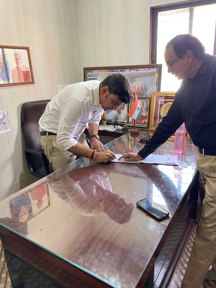 SubhashCKSG's tweet photo. आज भारतीय जनता पार्टी के राष्ट्रव्यापी 'सक्रिय सदस्यता अभियान' के अंतर्गत सक्रिय कार्यकर्ता के रूप मे अपनी सदस्यता का नवीनीकरण कर गौरवान्वित हूँ।

प्रधानमंत्री श्री @narendramodi जी के नेतृत्व मे राष्ट्र निर्माण के इस अभियान से आप भी जुड़िये और पार्टी की सक्रिय सदस्यता ग्रहण करे। https://t.co/oYi8f2iTiY