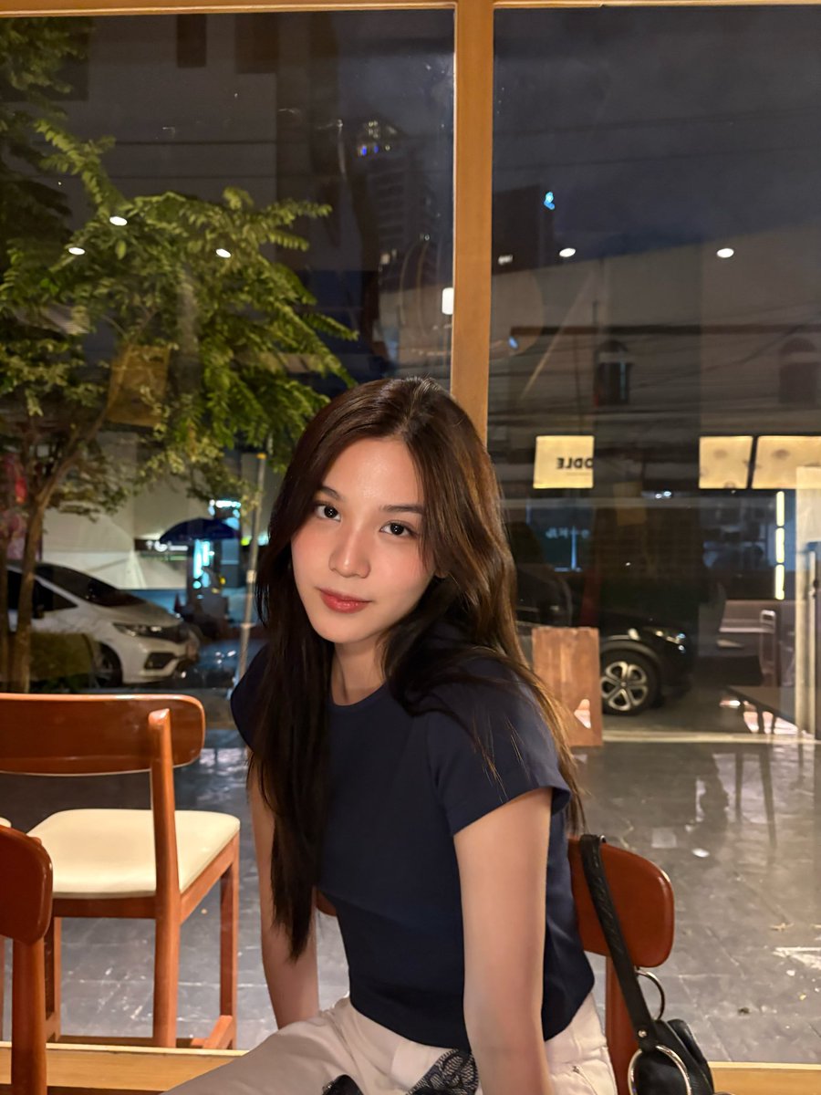 beonnnie's tweet photo. เบื้องหลังความสำเร็จ5555555 https://t.co/eHBbvKav65