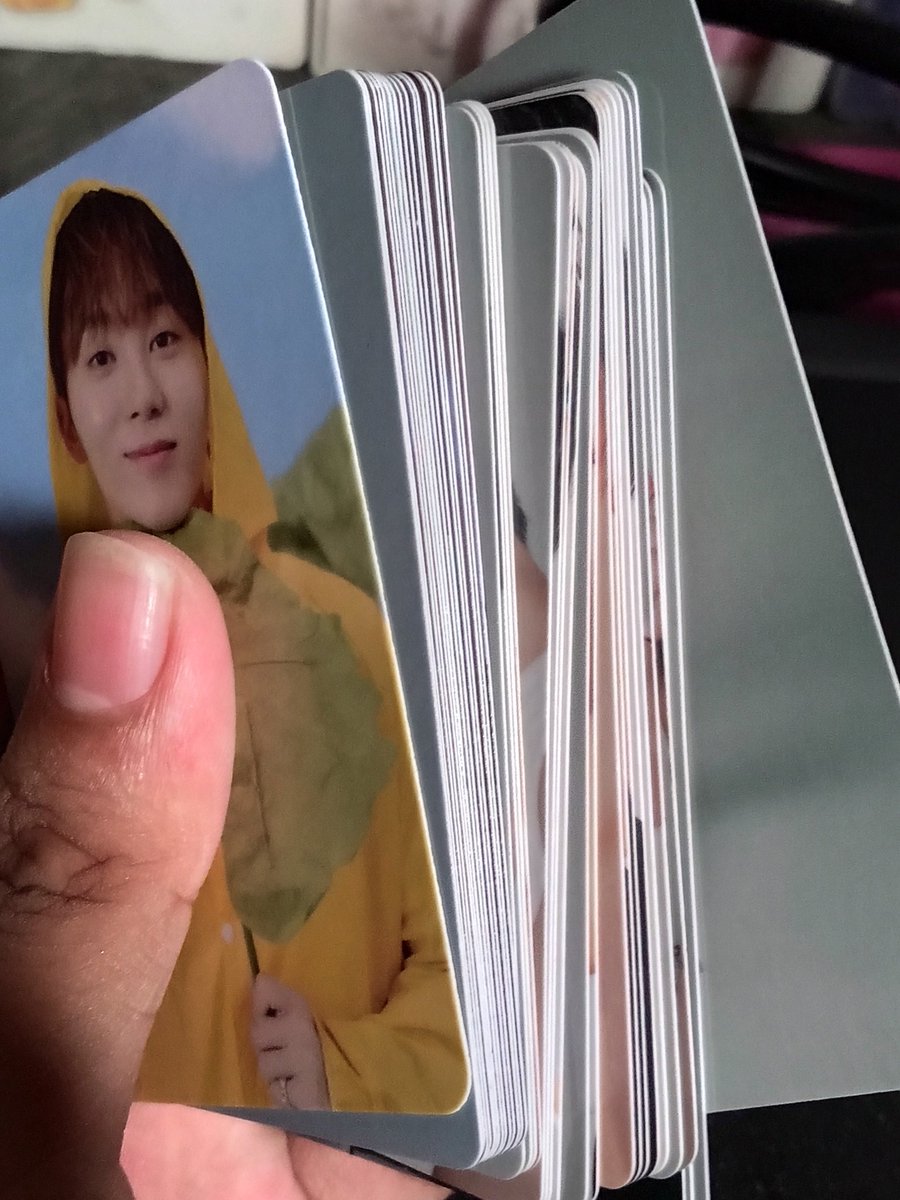 0604svt's tweet photo. here's the freebies for buyer!! https://t.co/mWElP7rmeh