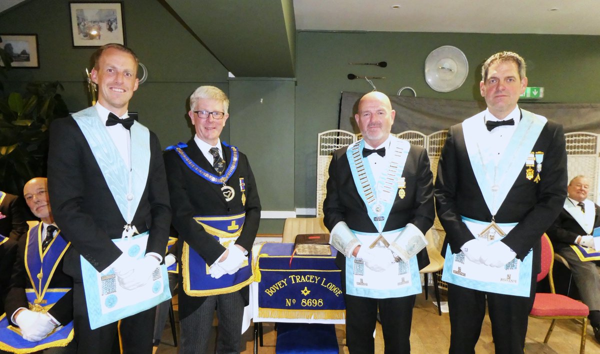 QUEENS COLLEGE LODGE tweet media