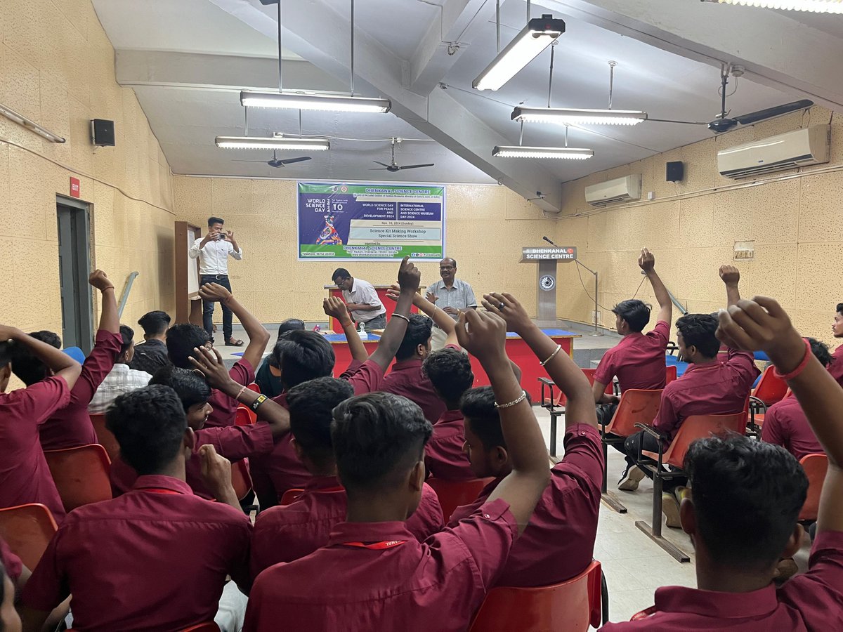 FunScienceDkl's tweet image. On the occasion of World Science Day for Peace and Development &amp;amp; ISCSMD today, @FunScienceDkl , a unit of @ncsmgoi , @MinOfCultureGoI of India organised varied programmes in its premise. #WorldScienceDay #ISCSMD #ScienceWorkshop #scienceshow #skyobservation #students #dhenkanal