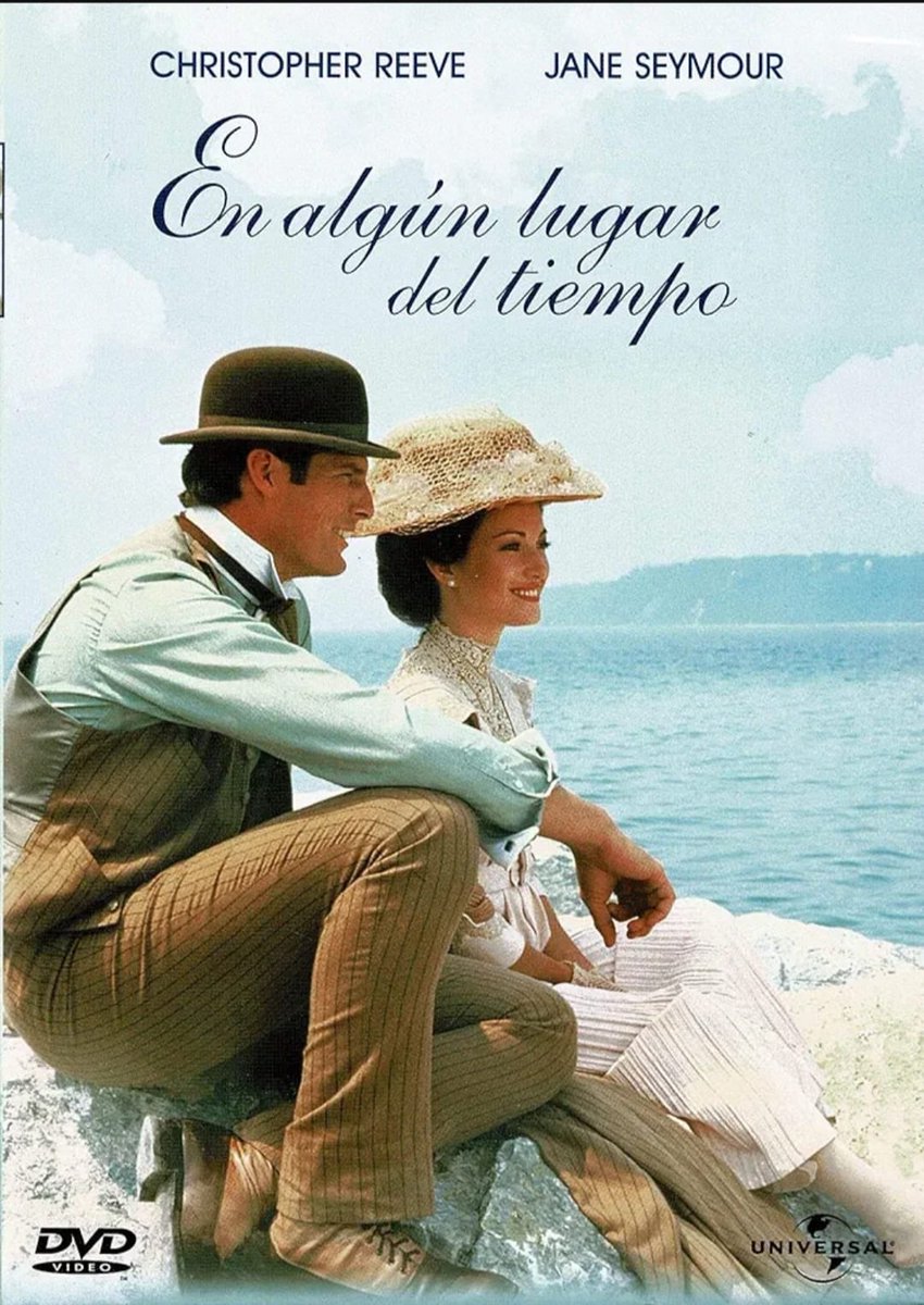 OjoalDatoByDraMontero ⏩ EN ALGÚN LUGAR DEL TIEMPO (SOMEWHERE IN TIME,  1980): film dirigido por JEANNOT SZWARC, mezcla de romance y fantasía  (viaje en el tiempo), con CHRISTOPHER REEVE (espléndida actuación alejada  del, image size:850x1200