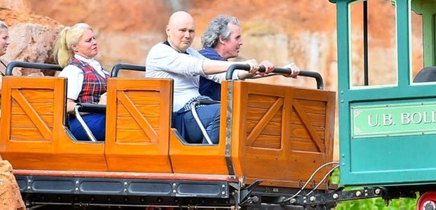 steph✨ (@saturrrday) on Twitter photo 