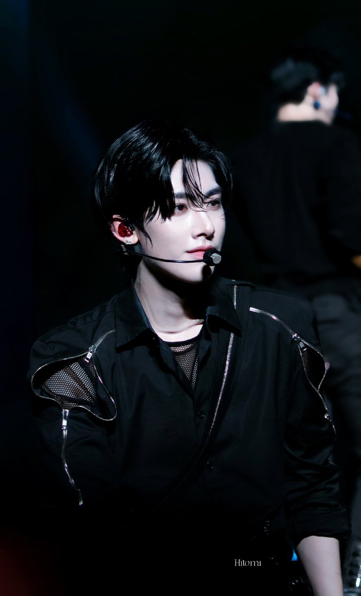 Hitomii_ruiii's tweet photo. ♠️♥️

#리키 #沈泉锐 #リッキー #RICKY #ZEROBASEONE #ZB1 https://t.co/DEdZcwvOQe