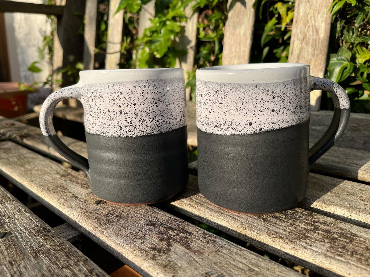 Mudness Ceramics tweet media