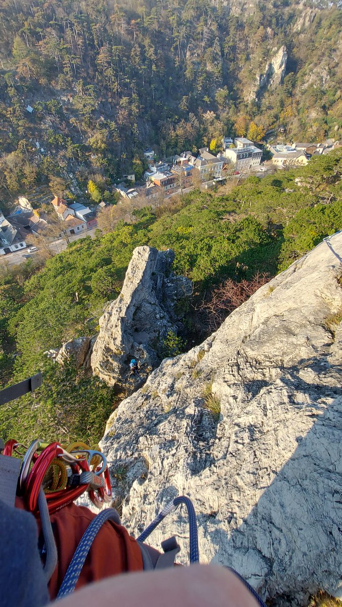 Jean-Yves Desaules tweet media