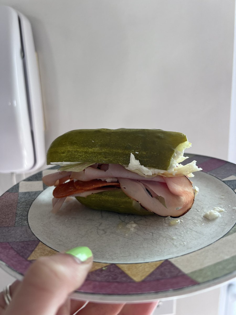 marissaandnick's tweet photo. Have you tried the famous pickle sandwich ?!?  Did u like it? #pickles #pickle #fun #question #answerme #foodies #foodcritics #followme #follow https://t.co/ITPDbJHGLG
