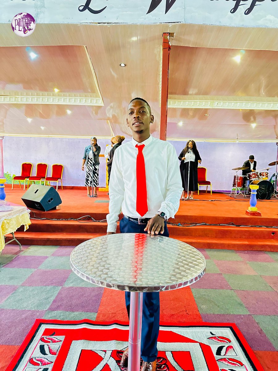 Deacon Simphiwe Hlatshwayo welcomed our visitors.
#SundayService #PLWC23 #HolyCommunionSunday #Thanksgiving #BishopDCNkosi