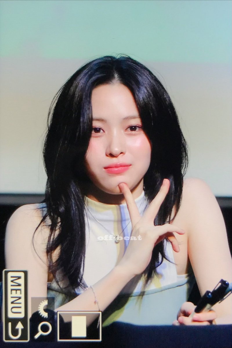 Offbeat_RJ's tweet photo. 241110 🫶 #ITZY #있지 #RYUJIN #류진 @ITZYofficial https://t.co/VCwOKZ49DB