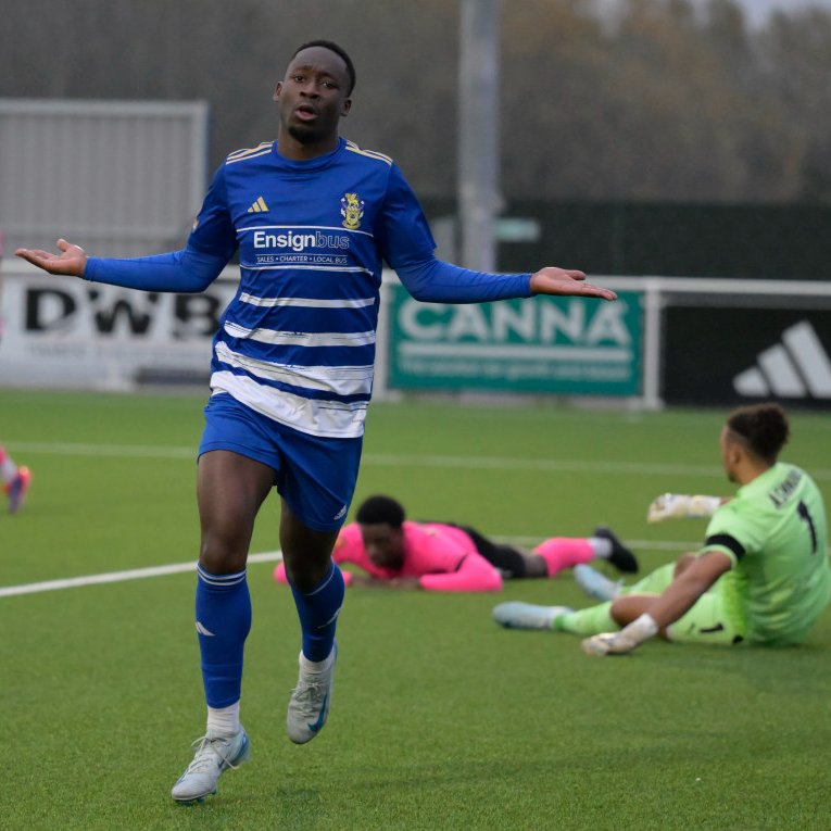 AveleyFC's tweet photo. 📸🤷‍♂️

The match photos from our 1-0 victory over Boreham Wood taken by our Club Photographer @GrantWilli80351 are available on the website.

View here 👉 https://t.co/FFFYDai6W9

#BackTheMillers | #TogetherAveley https://t.co/u65H8QIpZj