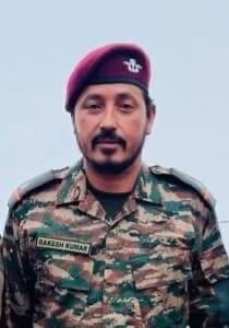 RadhayShamShar1's tweet photo. SALUTING A HERO! Nb Sub Rakesh Kumar of 2 Para (SF), your selfless valor &amp; unwavering dedication to the nation will never be forgotten. Your legacy will inspire generations to come. May your family find strength in this difficult time. You will always be in our hearts. 
ॐ शांति https://t.co/597nxQigRS