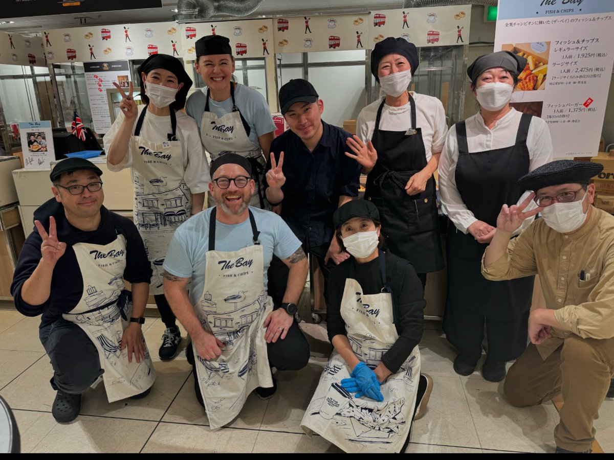 thebayfish's tweet photo. That’s a wrap for TeamBayJapan Isetan Kyoto it’s been an amazing week with an amazing Team @CalumRichardso1 Viktorija would like to thank everyone new and old customers who came to see us. Until the next time. Jaa ne 🇯🇵 #thebayjapan24 #thebayfish #kyoto #isetan #teamwork https://t.co/JhZHLxQchG