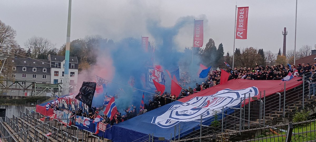 Sascha1982wtal's tweet image. Paar Eindrücken aus dem Stadion #WSVMSV

WSV Ultras