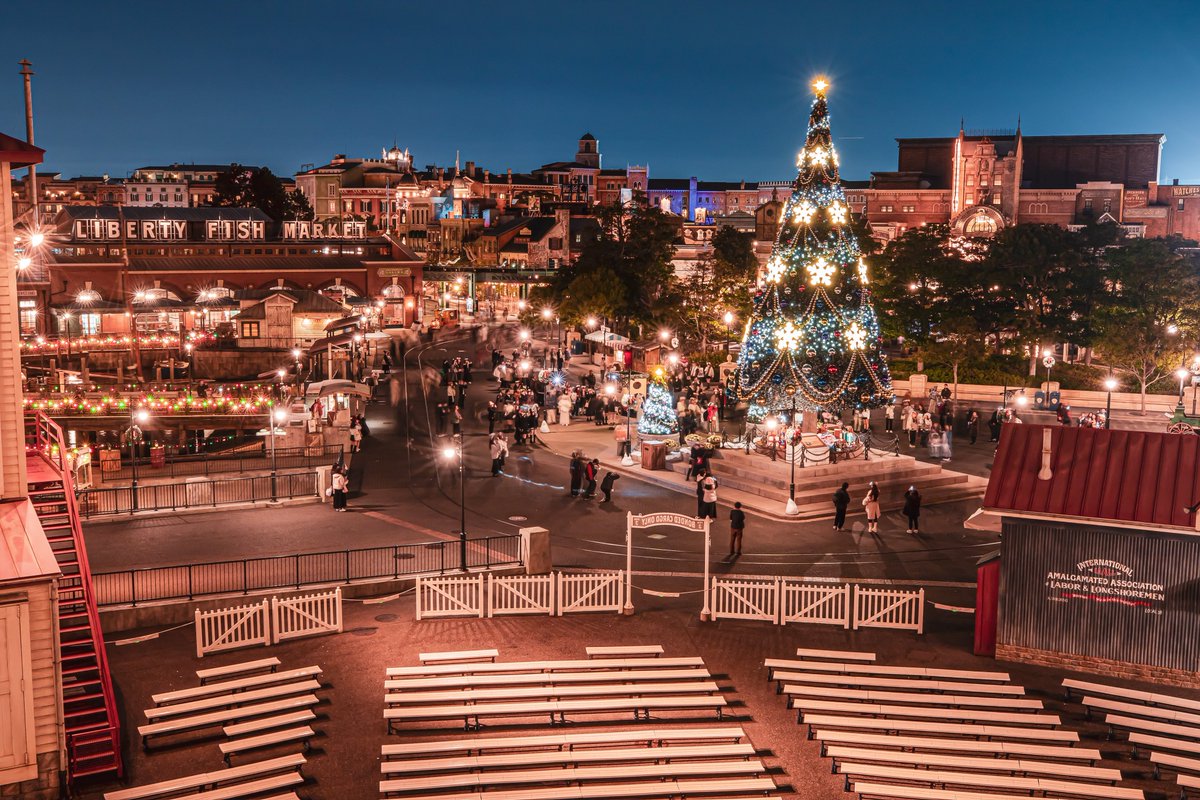 remidisneyphoto's tweet photo. クリスマスの東京ディズニーシーが美しすぎる。 https://t.co/regErbR0x9